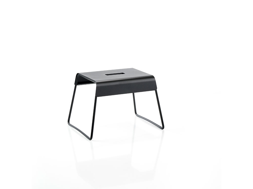 Kovová stolička A A-Stool Black 27,5 cm (nosnost 110 kg)