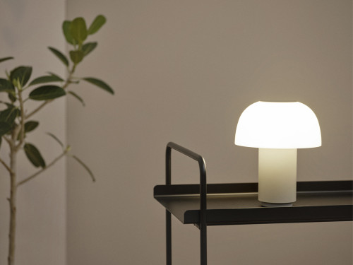 LED stolní lampa Harvest Moon Warm Grey